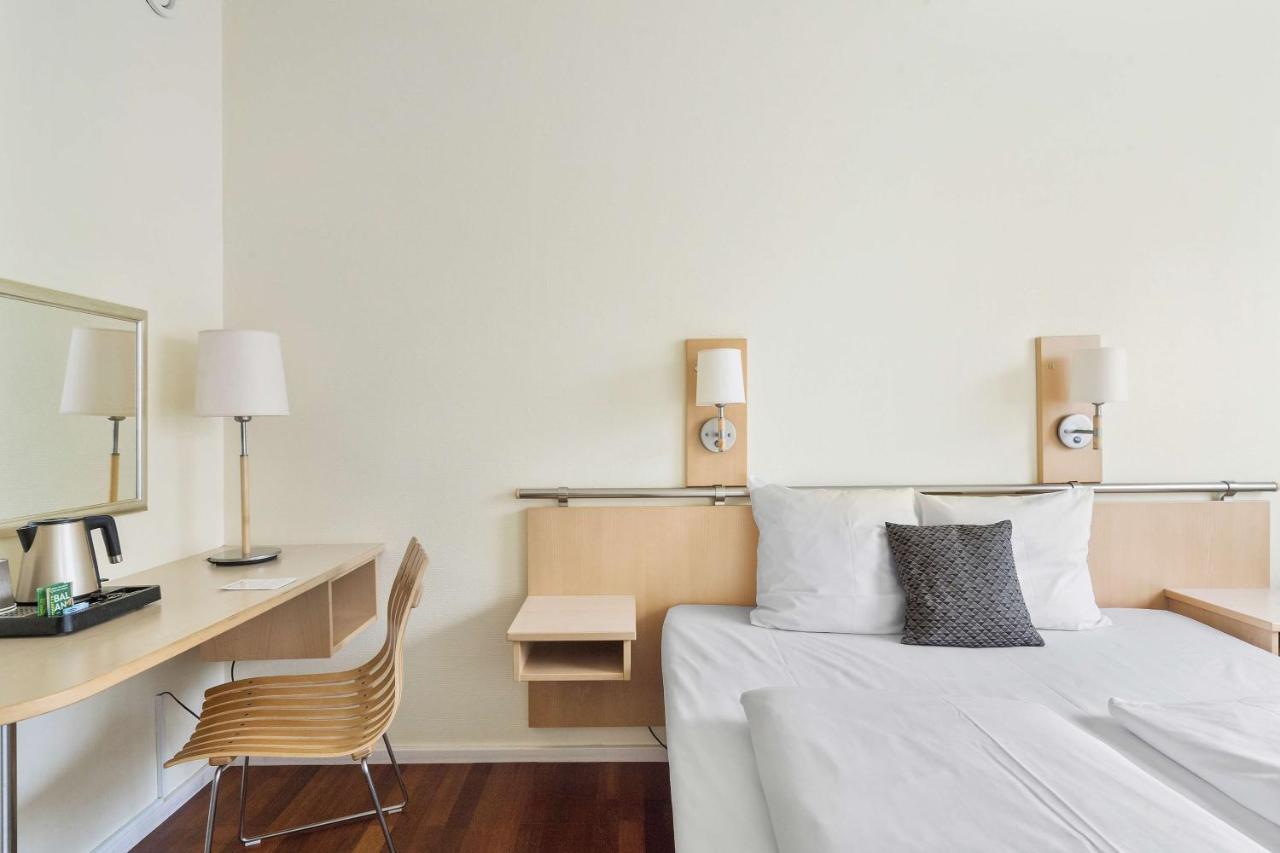 Hotel Best Western Plus Airport 3*