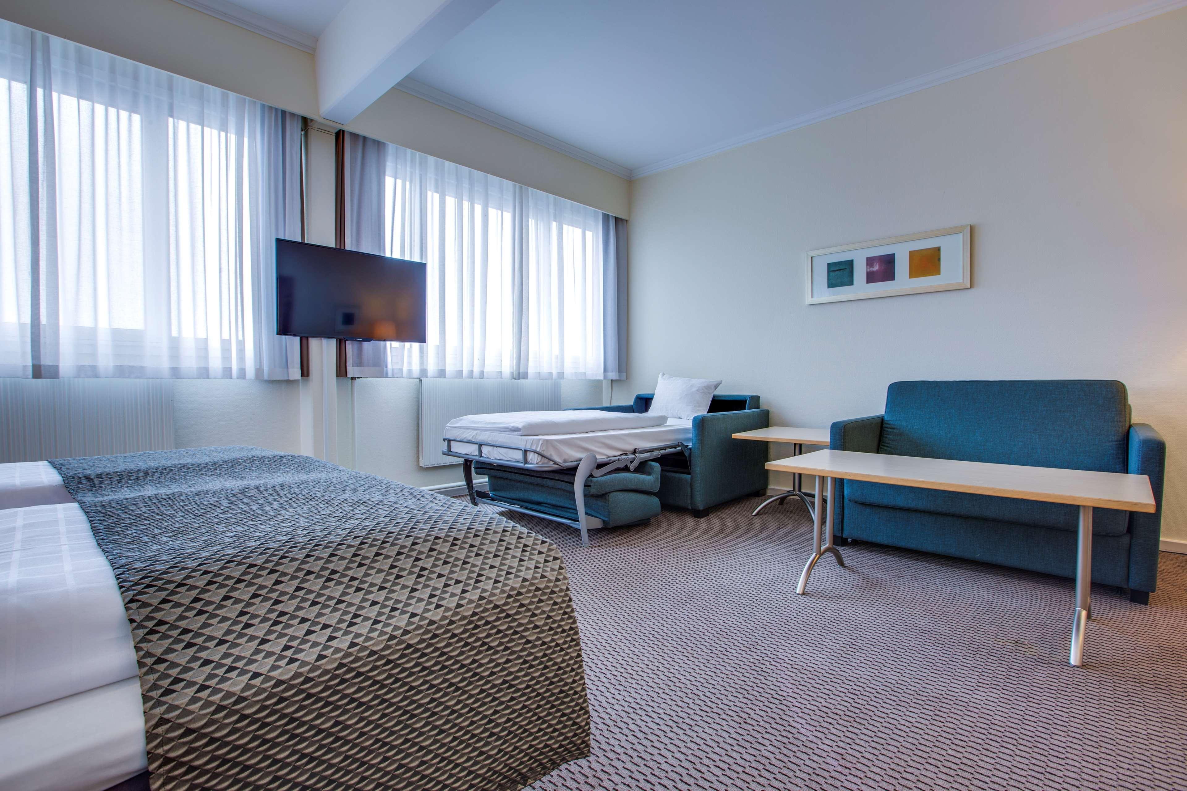 Hotell Western Airport 3*